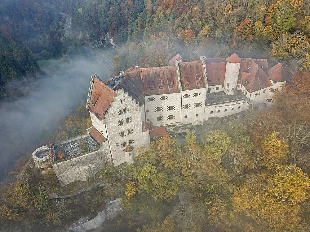 Burg-Rabenstein-Fraenkische-Schweiz.jpg